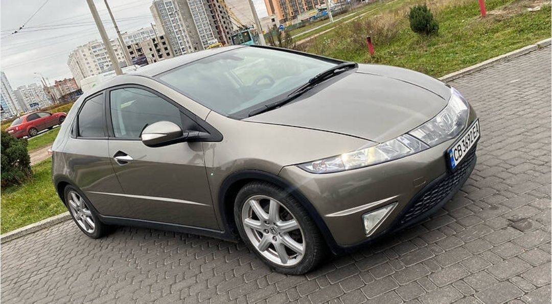 Хонда Сивик YR566M Коректор на автомобилна боя и драскотини