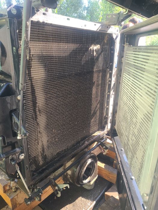 Vektor kombayin radiatori sotiladi