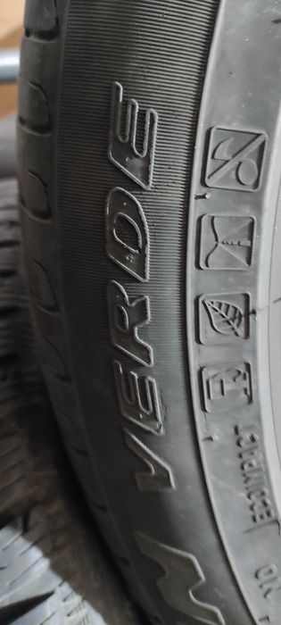 Гуми 255/45/20 Дот 1518