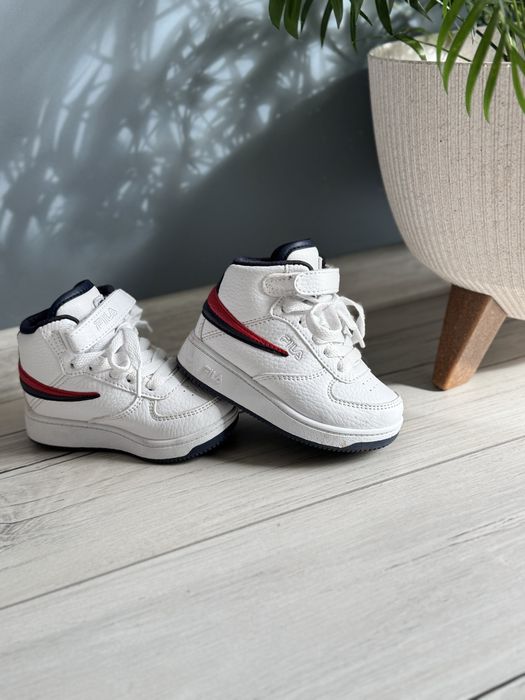Маратонки на марката FILA