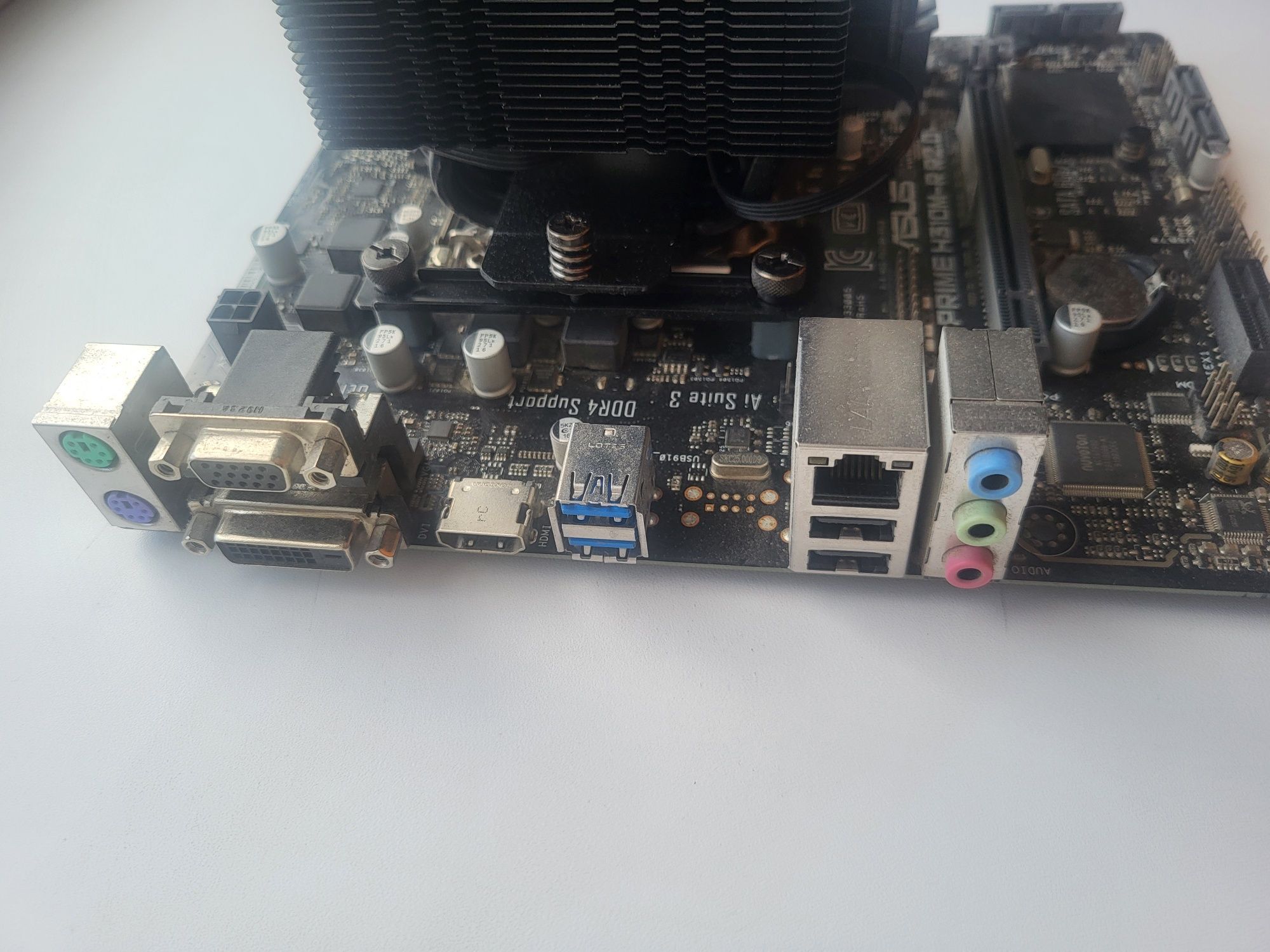 Комплект i7 8700 + озу ddr4 16gb + материнская плата h310 + башня