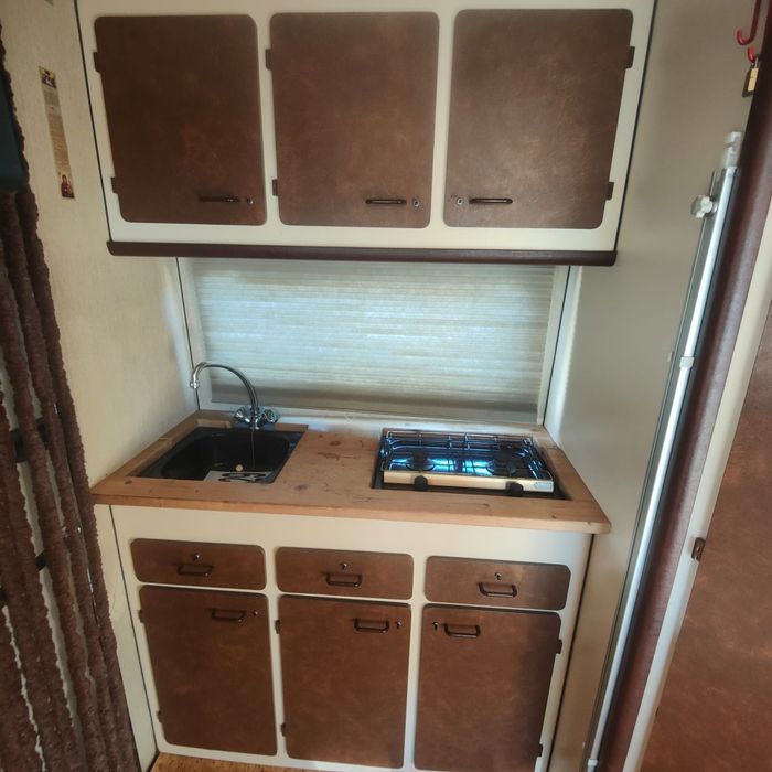 Autorulotă Bedford CF270D