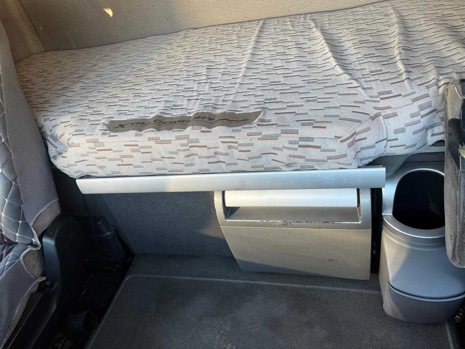 De vanzare DAF XF 105.460