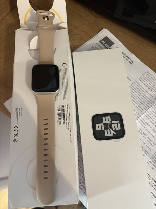 Apple watch Se (gen 2 ) 44 mm silver