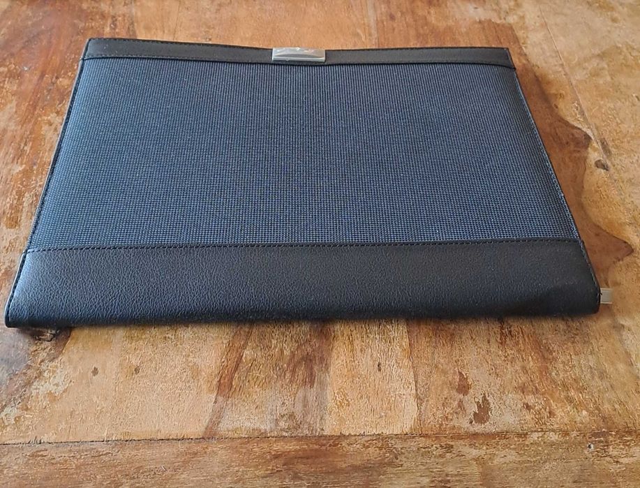 папка луксозна за документи черна с цип Марксман Marksman Размер А4