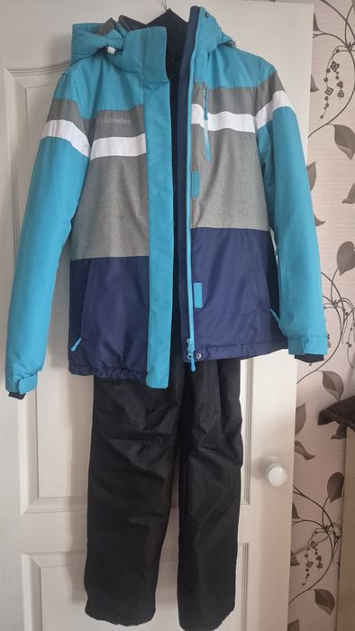 Лыжный костюм срочно в отличном состоянии