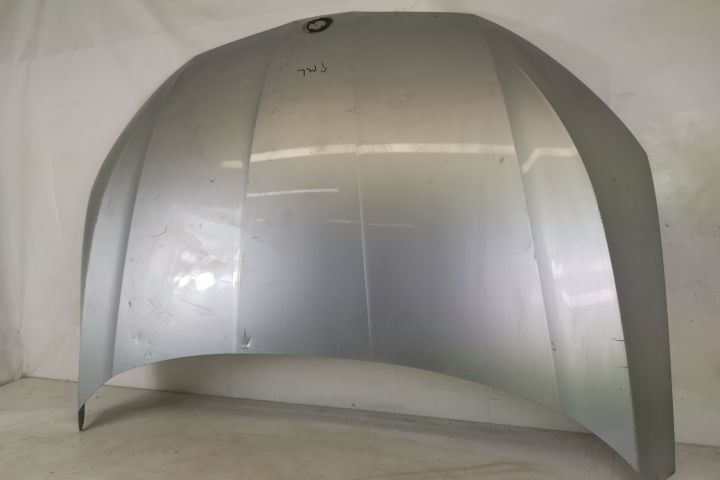 Оригинален Преден Капак В Добро Състояние Шкода / Skoda Octavia 4