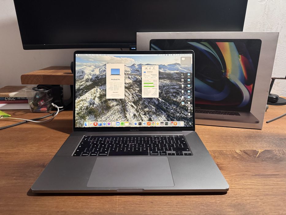 16” Macbook Pro 2019 i9 1TB 5500m 16gb