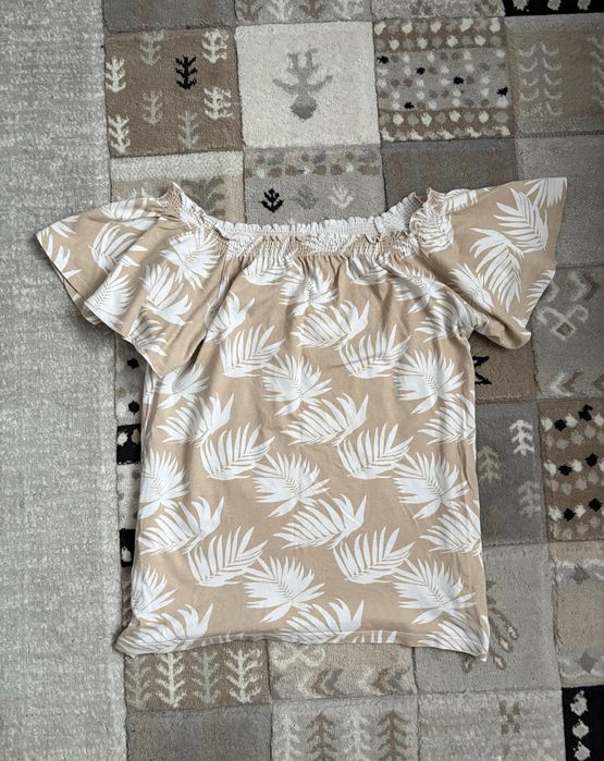Bluza eleganta cu umeri goi