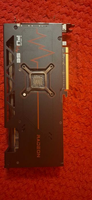 Sapphire Radeon RX 7700 XT Pulse *2 години гаранция
