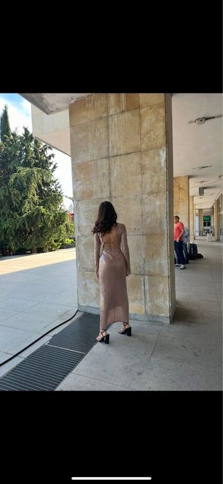 Страхотна рокля с пайети блестяща бал