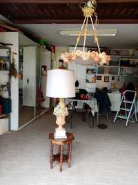 Set lampa și lampadar vintage, din lemn