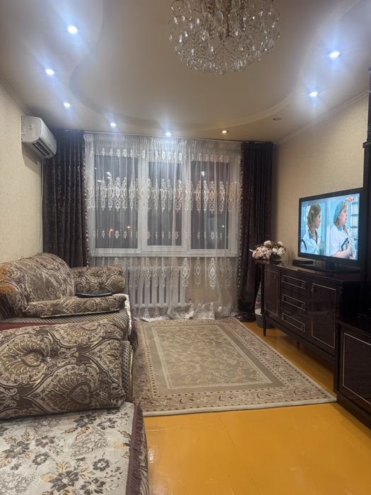 Сдам 3 - комн, квартиру в р-не Океана