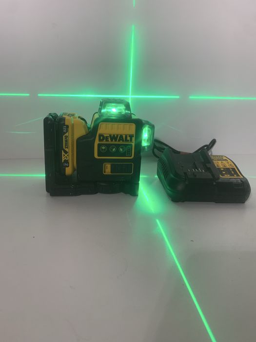 Dewalt DCE 089G laser cu lumina verde
