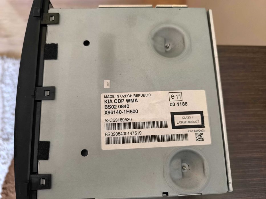 Radio cd mp3 pentru KIA CEED 2007-2013 ORIGINAL