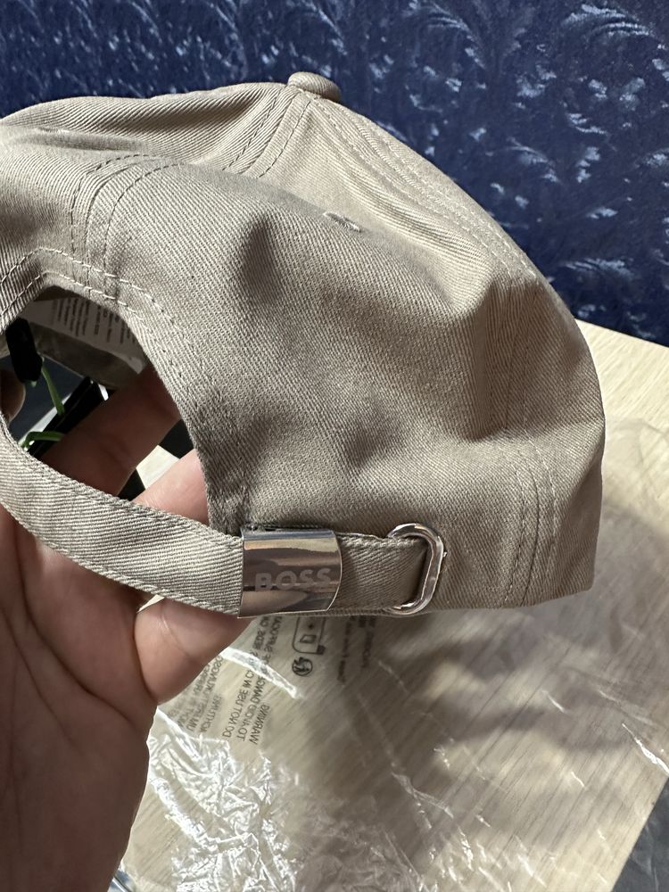 Кепка BOSS bold cap