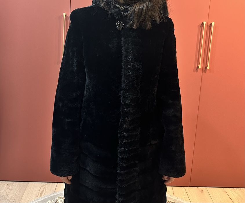 Продается мутоновая шуба