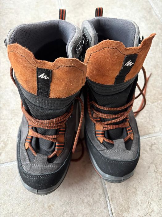 Vând ghete barbatesti