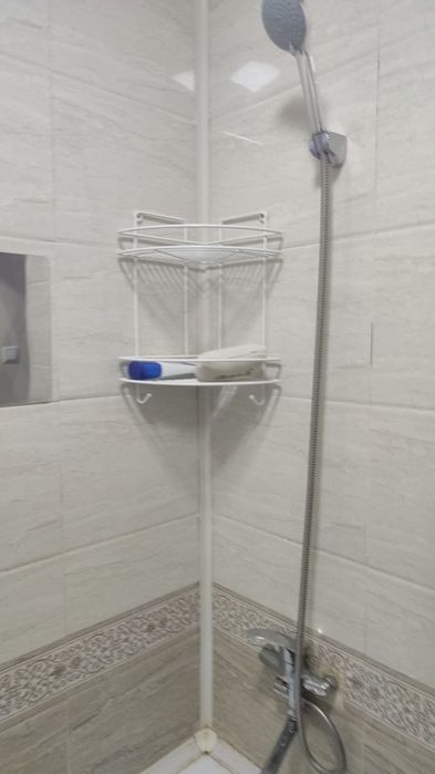 Чилонзор 20 да 2 хона 3 хона килинган уй арендага берилади