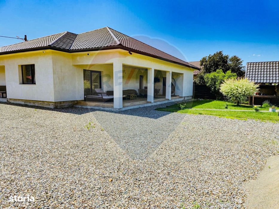 Casă / Vilă cu 5 camere de vânzare