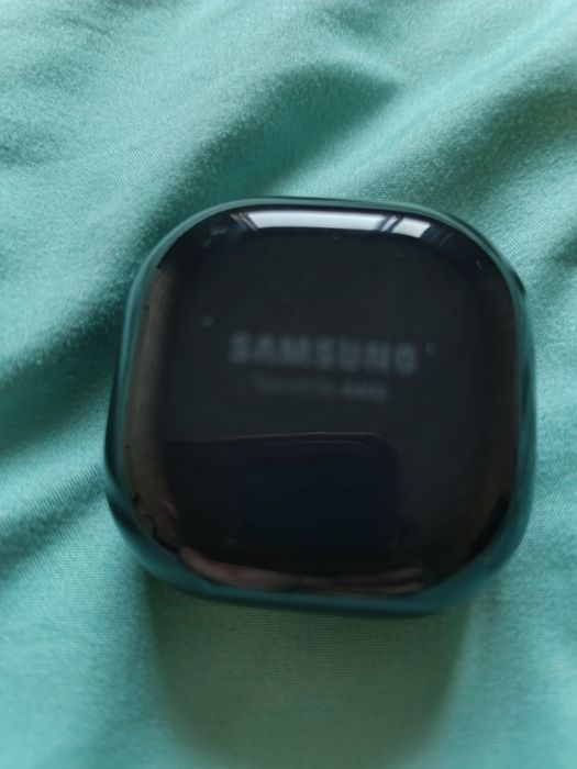 Наушники Samsung Galaxy Buds Live
