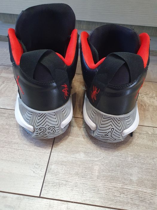 Jordan и Nike 41 номер .