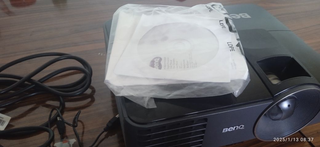 проектор BENQ новый
