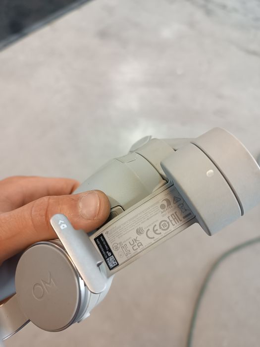 Stabilizator telefon DJI OM 4