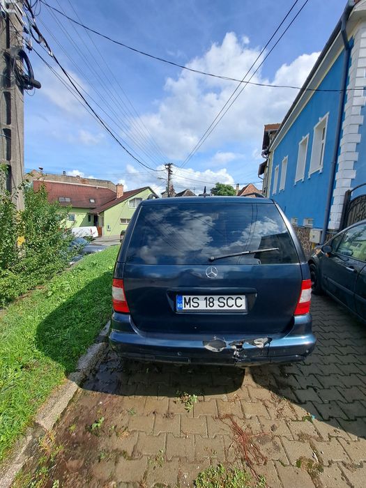 Mercedes Benz ML W163