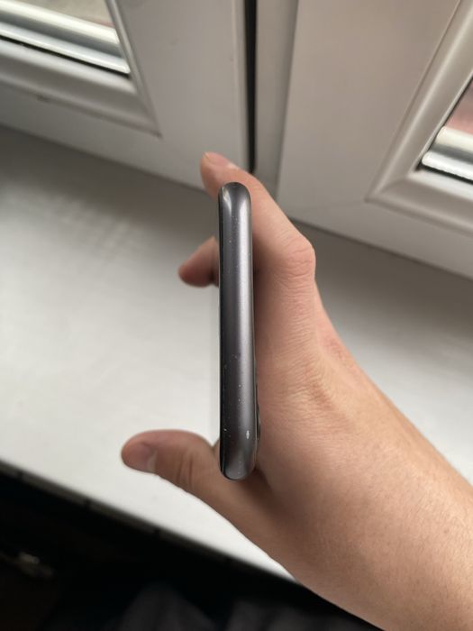 Iphone 11 64gb ochilmagan