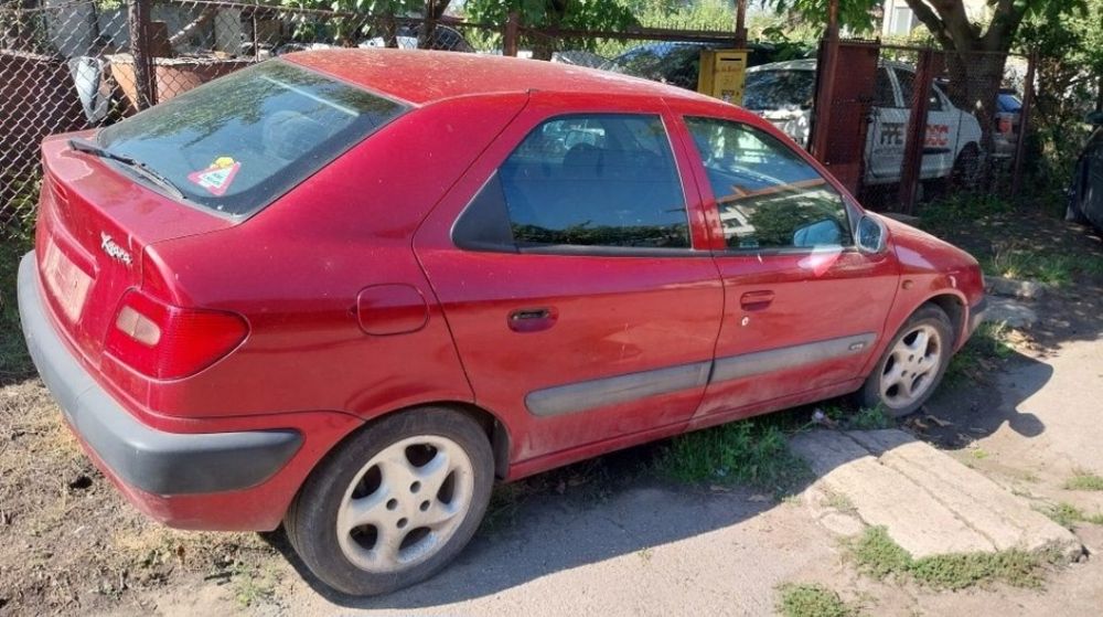 Продавам на части Ситроен Ксара 1.8 16v/Citroen xsara 1.8 16v хечбег