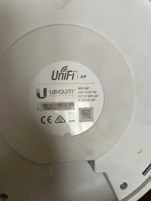 Ubiquiti Networks UAP WLAN точка за достъп 100 Мбит/с Бяла
