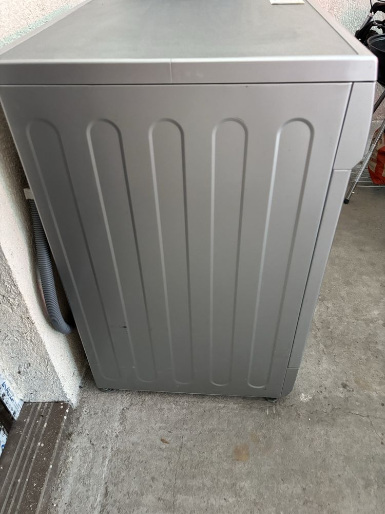 Пералня LG модел: F12B8QD5