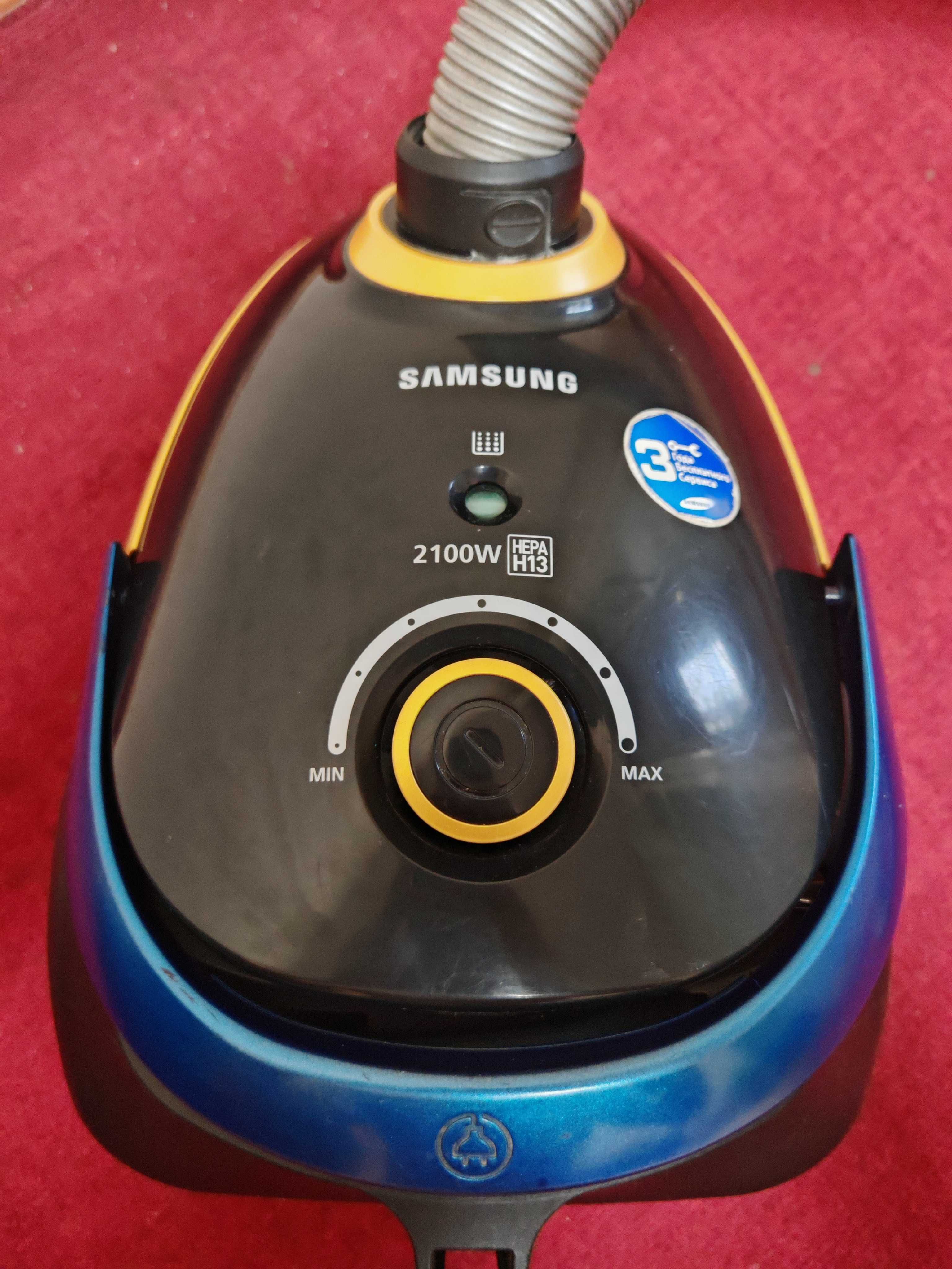 Продается пылесос Samsung