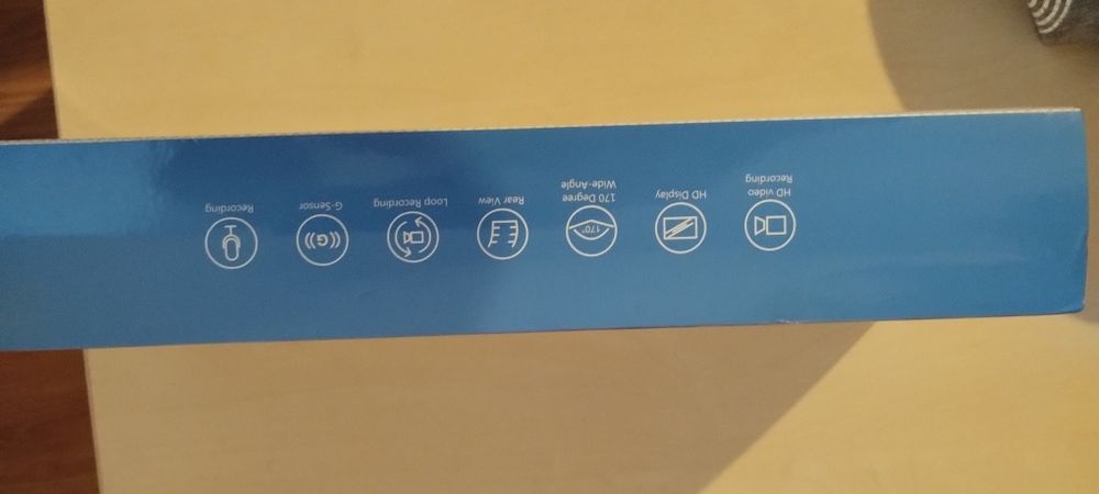 Genti otel opel astra j și două măsuțe de cafea