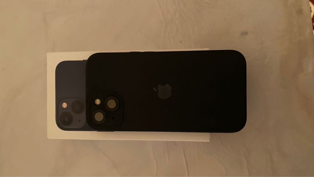 продам iphone 13