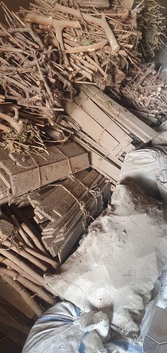 Утин сотилади продаётся дрова