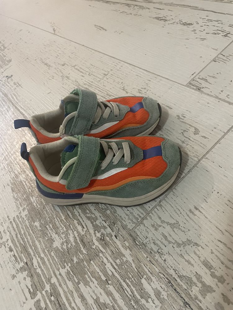 Adidasi Puma/Zara