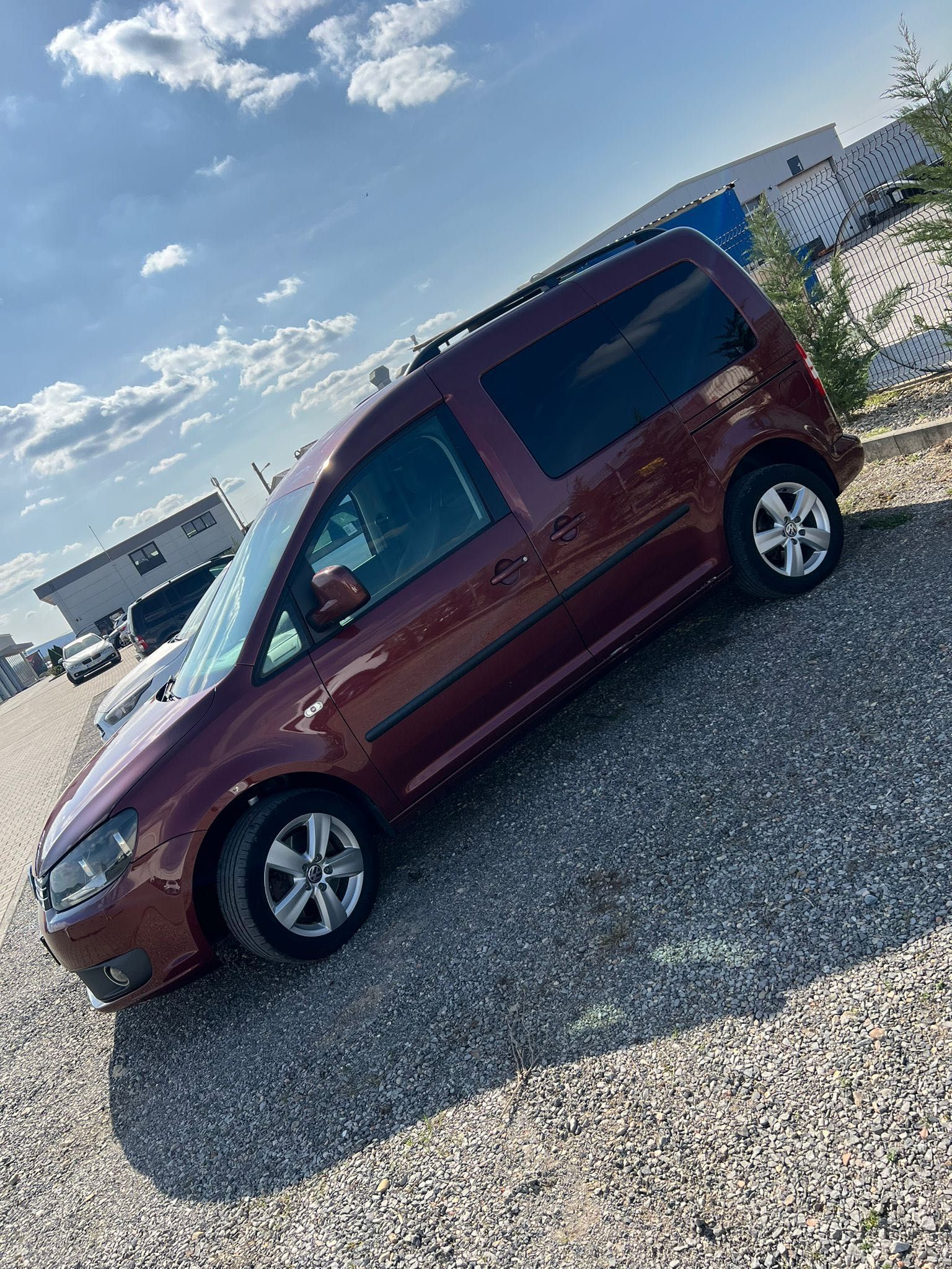 VW Caddy 2.0 TDI / 2011 / euro5