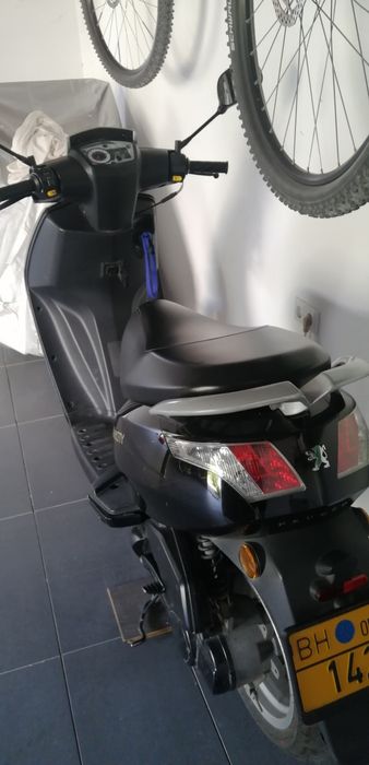 Vand Scuter Peugeot Vivacity