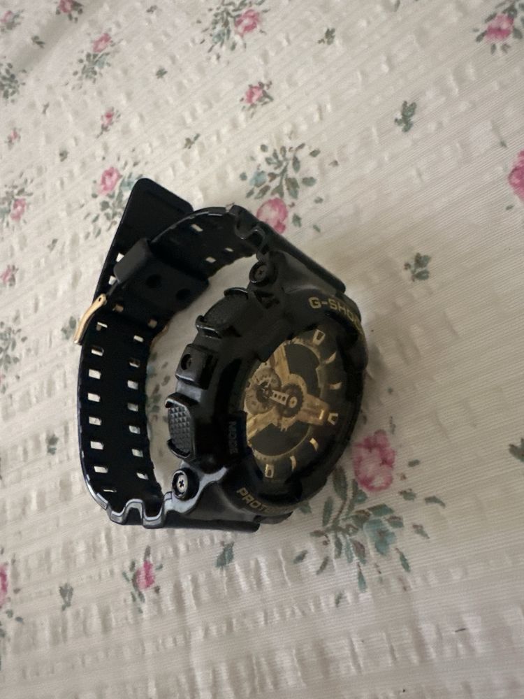 Часовник “Casio” G-Shock protection