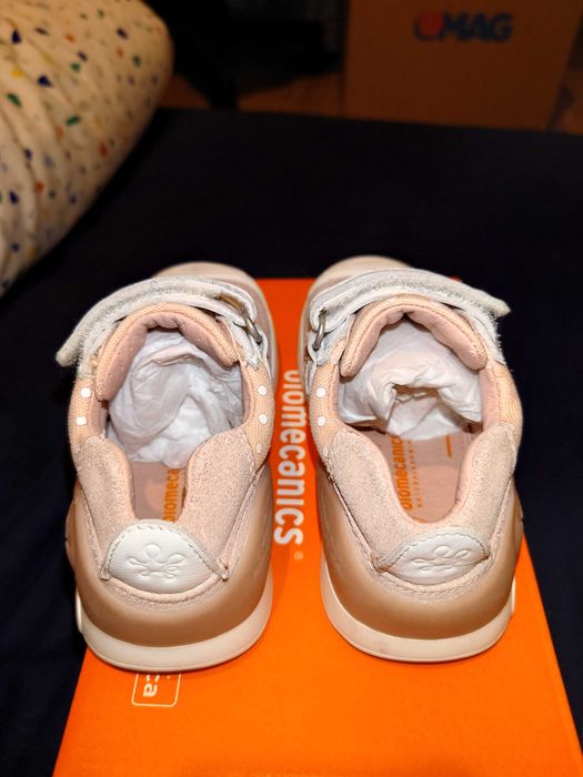 Pantofi Biomechanics nr. 23, 14 cm