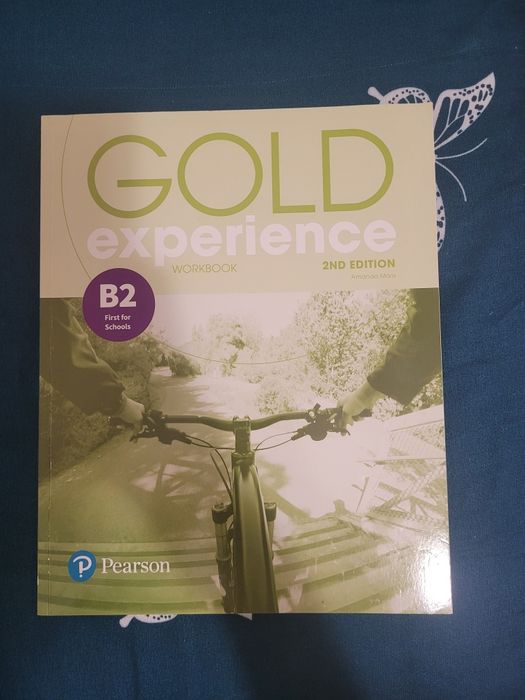 Culegere Cambridge B2 First for Schools Workbook Gold Experience