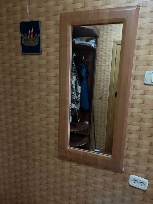 Шкафы, столы, тумбы