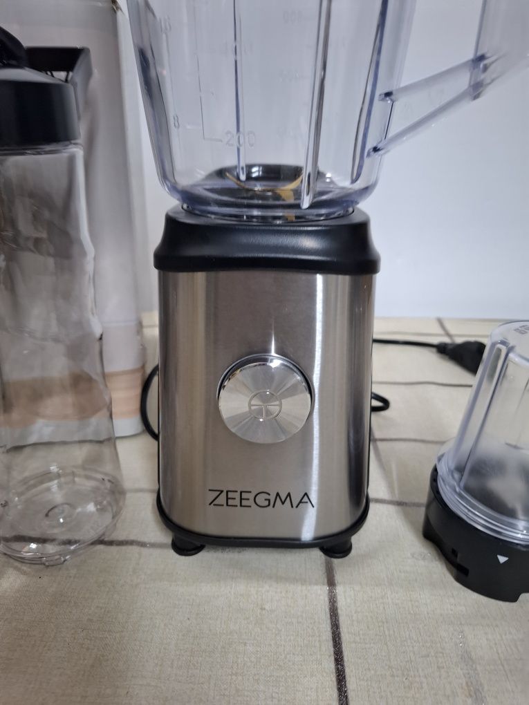 Блендер Zeegma Vitamine, Мелничка за кафе,1050W,Кана1л,2 бутилки 600мл