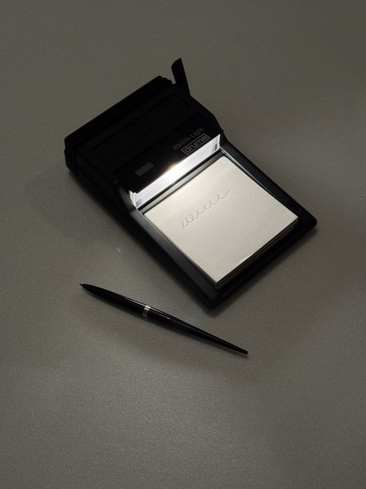 Suport notite iluminat retro