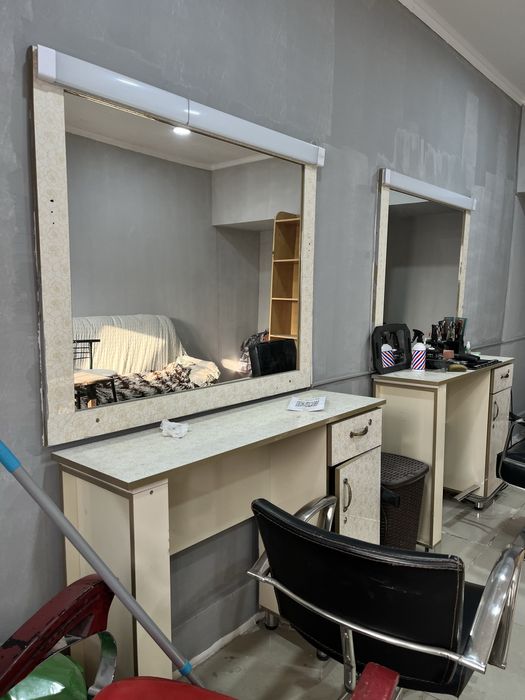 Мебели для салона красоты !