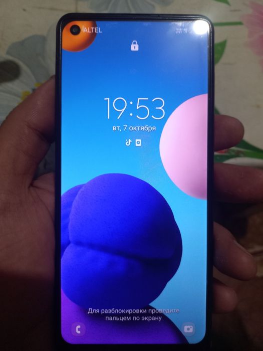 Samsung A21 новый
