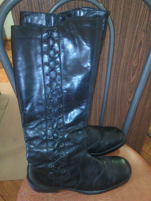 Cizme NOI, elegante, din piele de calitate !