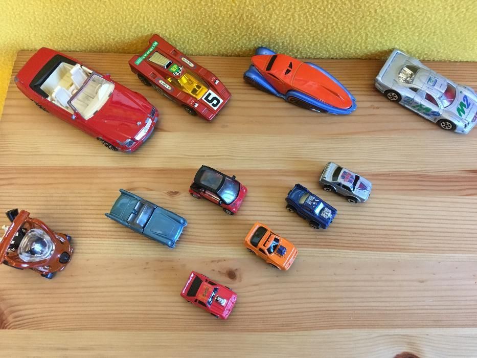 Колички 8бр - Mercedes majorette 300SL burago и др подарък кутия кола